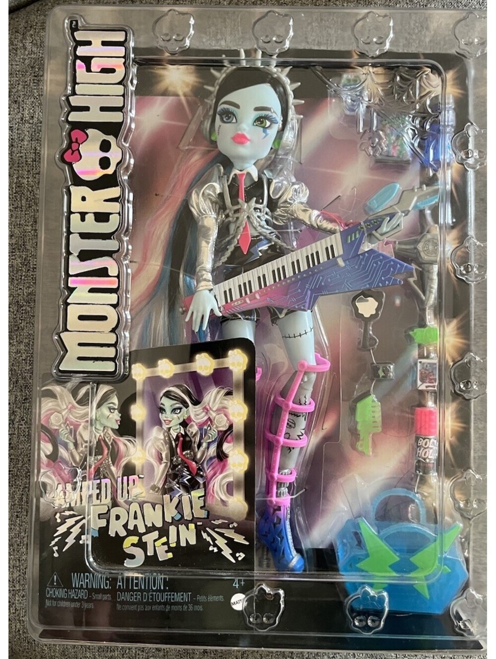 Mattel Monster High Amped Up Frankie Stein Fashion Doll Set New In Box